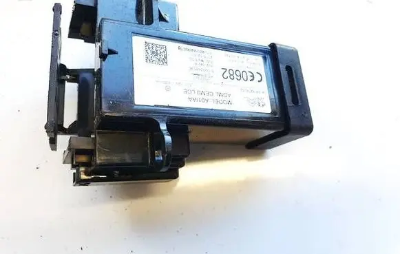 Citroen C4 II Picasso Ignition lock contact 980063008002