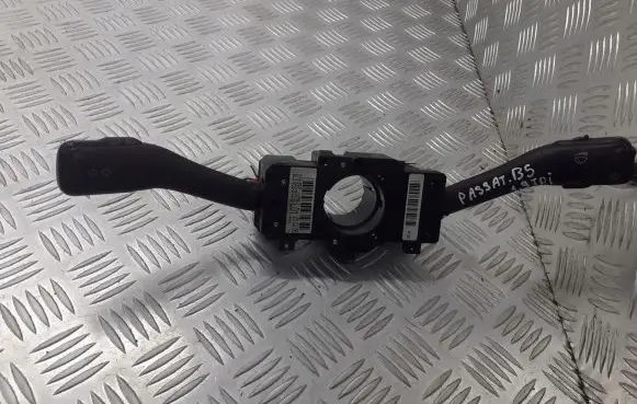 Volkswagen PASSAT B5.5 Headlight wiper switch 4B0953503G