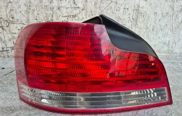 BMW 1 E82 E88 Rear/tail lights 7285641 63217285641 166129