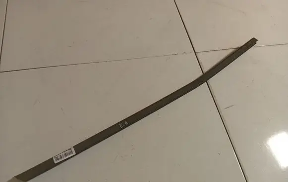 Opel Astra H Rear door glass trim molding 24468024