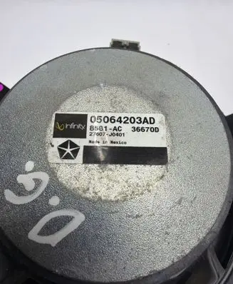 Dodge Nitro Rear door speaker 05064203AD 36670D 27607J0401