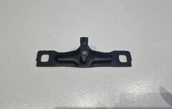 Audi A3 S3 8V Tailgate lock loop/hook striker 8V0827507H 8V0827507