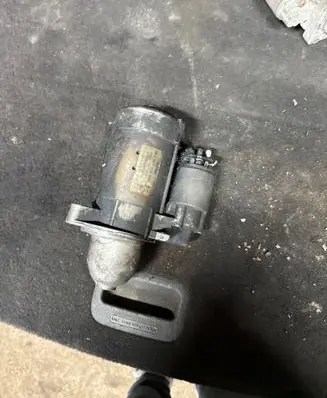 Mercedes-Benz S W220 Starter motor 0001223005