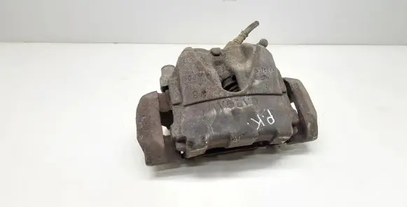Volvo XC60 Front brake caliper