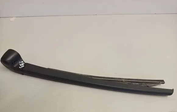 Audi A4 S4 B7 8E 8H Rear wiper blade arm 