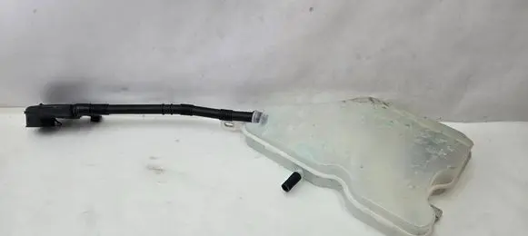 BMW 3 G20 G21 Windshield washer fluid reservoir/tank 7449656 202007100