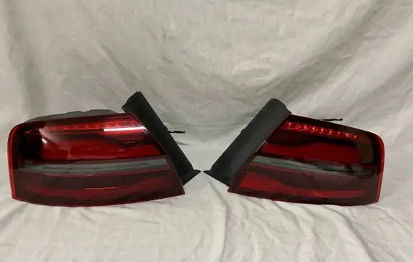 Audi A8 S8 D4 4H Rear/tail lights 4H0945096N 155225