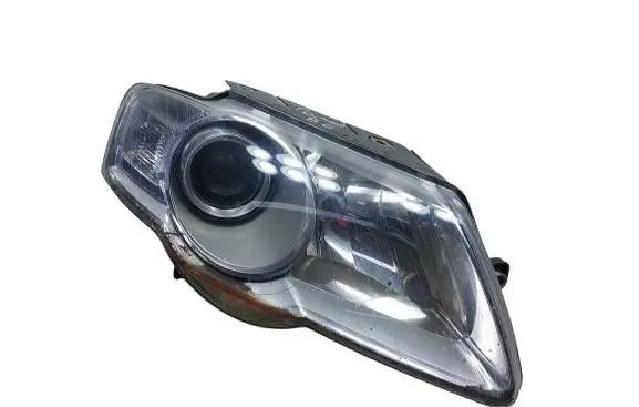 Volkswagen PASSAT B6 Headlight/headlamp 20-A733