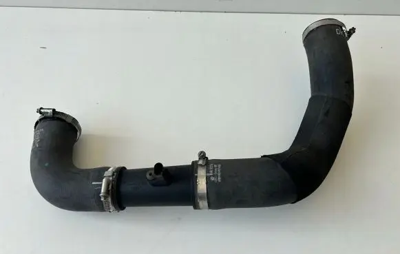 Audi Q7 4M Intercooler hose/pipe 4M0145683A