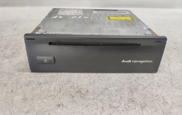 Audi A4 S4 B6 8E 8H Navigation unit CD/DVD player 