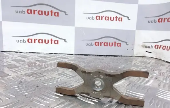 Fuel Injector clamp holder