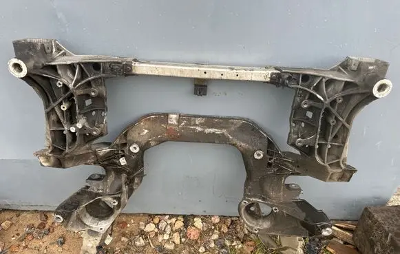 BMW 5 F10 F11 Front subframe 6797648