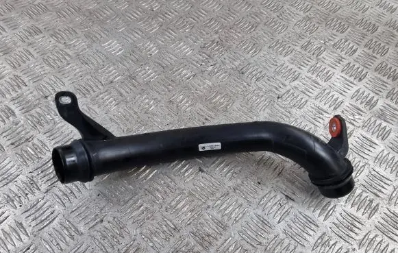 Land Rover Evoque II Intercooler hose/pipe GJ326C782AA