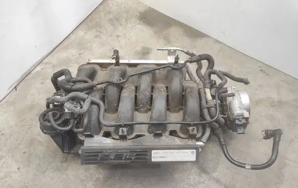 Ford Mustang VI Intake manifold GR3E9S455AC FR3V18D690C