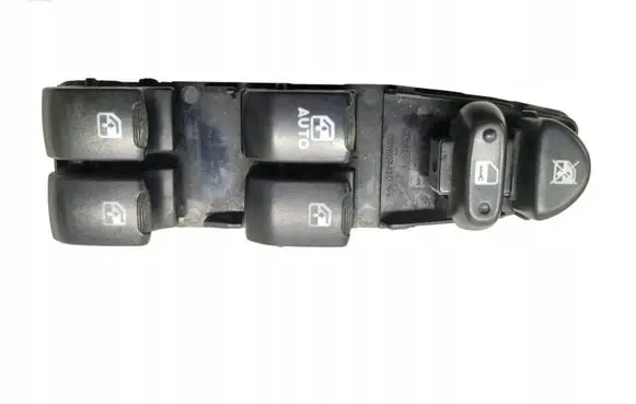 Daewoo Evanda Quarter vent window switch 