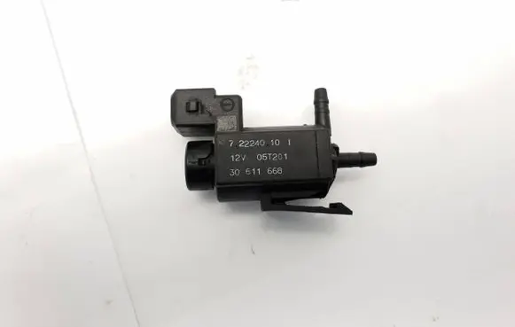 Volvo XC90 Turbo solenoid valve 72224010 30611668 05T201