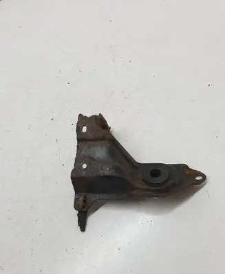 Honda CR-V Radiator support slam panel bracket 