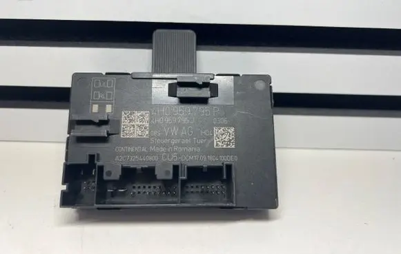 Porsche Macan (95B) Door control unit/module 4H0959795P 4H0959795J