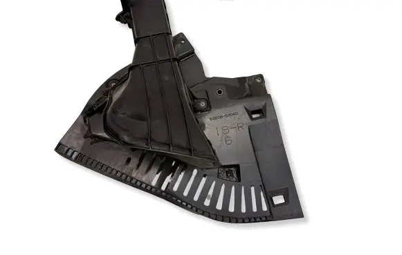 Lexus IS III XE30 Intercooler air guide/duct channel 5328553040 5320853050