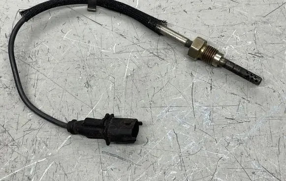 Opel Zafira B Exhaust gas temperature sensor 55355404
