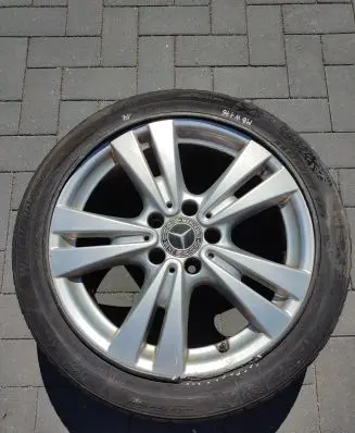 Mercedes-Benz A W176 R17 alloy rim A2464011400