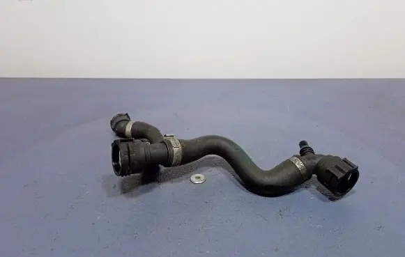 BMW M4 G82 G83 Engine coolant pipe/hose 8096447