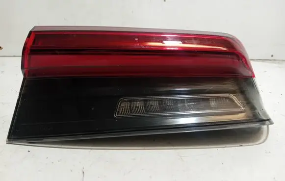 BMW 3 G20 G21 Rear/tail lights 2TZ01317436 27072023 H85A3BC6203