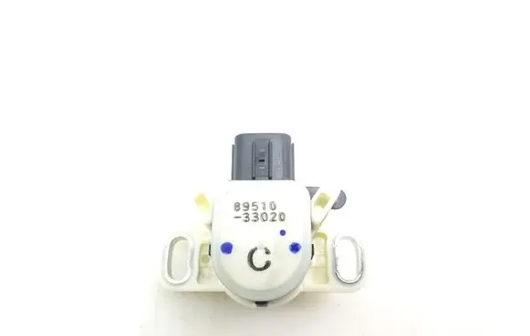 Lexus IS III XE30 Sensor 8951033020