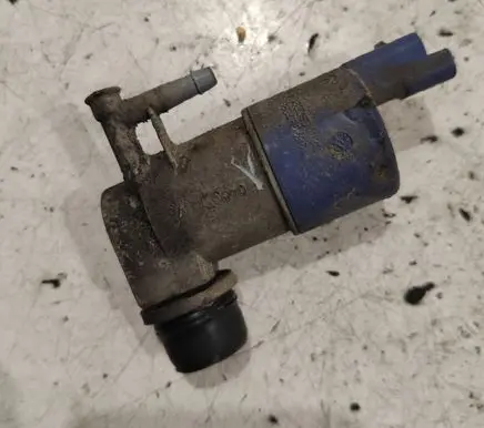 Citroen Berlingo Windscreen/windshield washer pump 8200194414