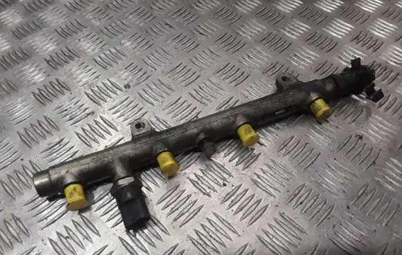 Renault Scenic II - Grand scenic II Fuel main line pipe 0445214024 0281002522
