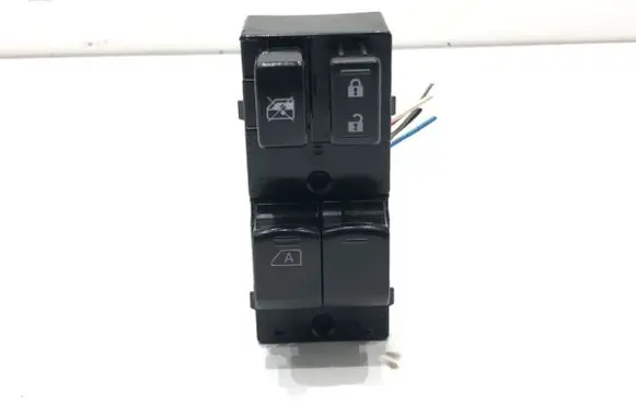 Nissan Micra Electric window control switch 