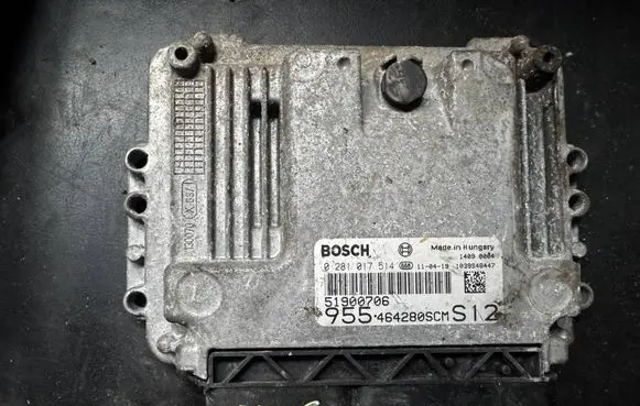 Alfa Romeo Mito Engine control unit/module 0281017514 51900706 464280SC0
