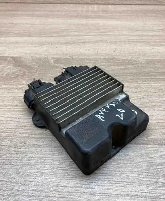 Toyota Avensis T220 Fuel injection pump control unit/module 8987128010 1310001360
