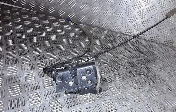 Mazda 5 Front door lock 3n6aa21812m