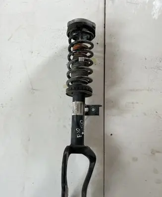 BMW 5 F10 F11 Front shock absorber/damper 6789361