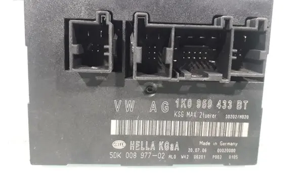 Volkswagen Golf V Comfort/convenience module 1K0959433BT