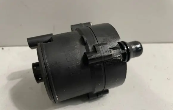 BMW 5 G30 G31 G38 Electric auxiliary coolant/water pump 9372723