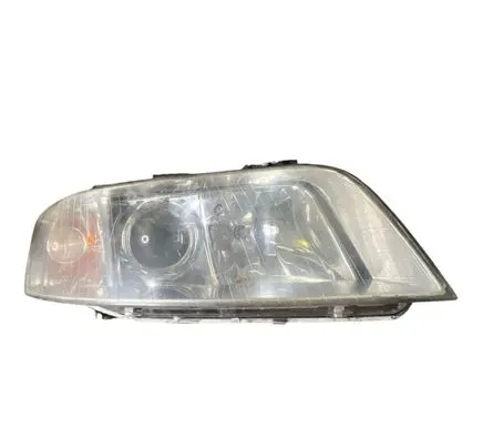 Audi A6 S6 C5 4B Headlight/headlamp 15592400