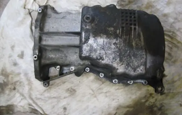 Oil sump