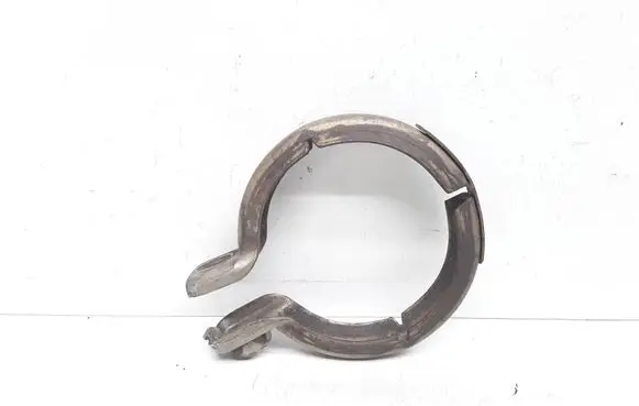 Mercedes-Benz C W203 Muffler pipe connector clamp A2034900641