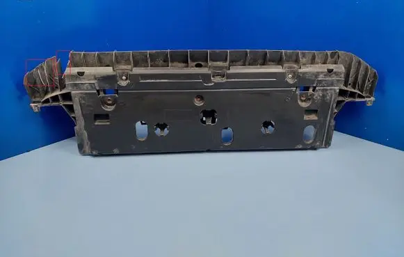 Front bumper skid plate/under tray