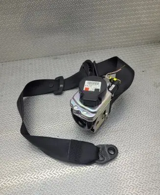 Jaguar XE Front seatbelt 629450500