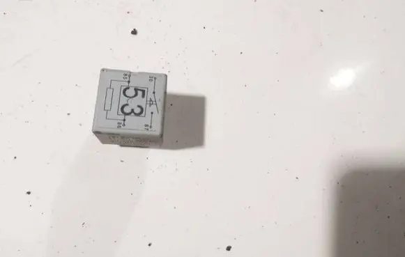 Audi A3 S3 8P Other relay 141951253B