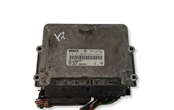 Alfa Romeo 147 Engine control unit/module 55198492 0281011488 1039S07212