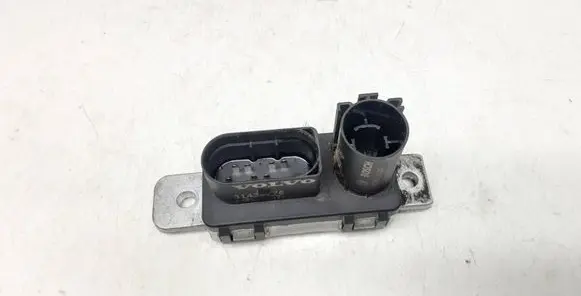Volvo XC90 Glow plug pre-heat relay 31431776 0281003145