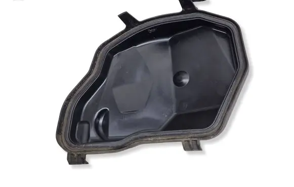 BMW 5 E60 E61 Headlight/headlamp dust cover 16451500