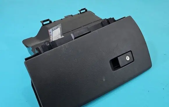 Volvo S80 Glove box 30676278 IMPRK1499856