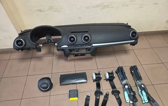 Audi A3 S3 8V Airbag set with panel 8V1858041 8V0880201AK 8V0880204D