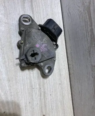 Toyota Yaris Gear selector/shifter in gearbox 8945152040