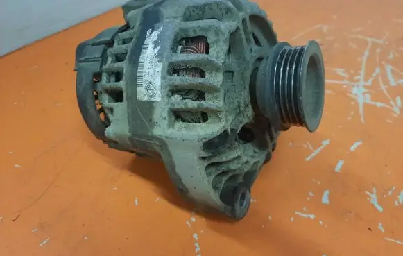 Fiat Albea Generator/alternator 51700675